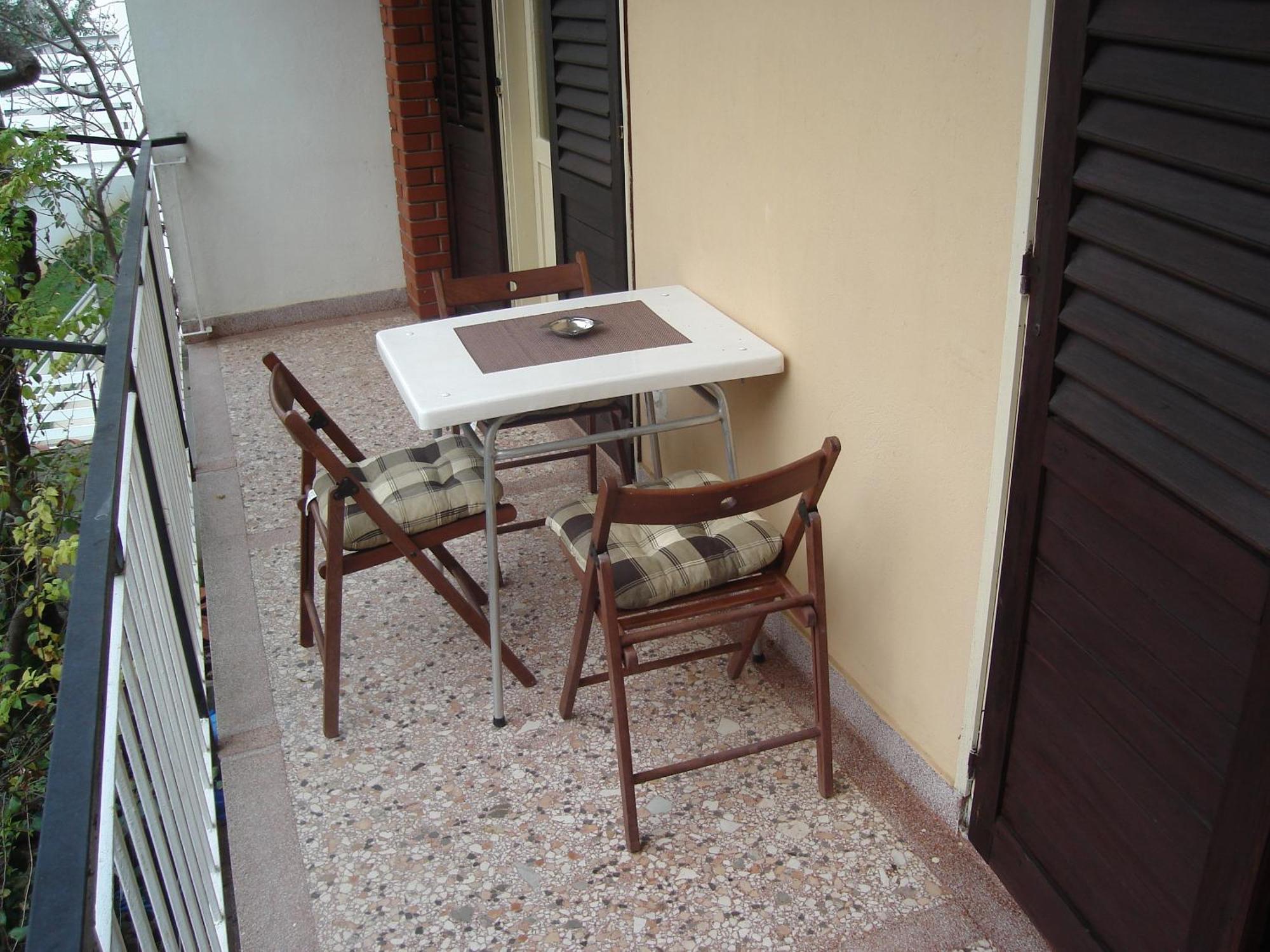 Apartament Dana *